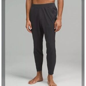 Lululemon In Mind Pant Jogger Lightweight Athletic Dark Gray Gray Mens Size XL